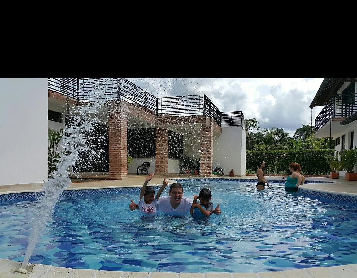 Rest House Villa Villavicencio Holiday home
