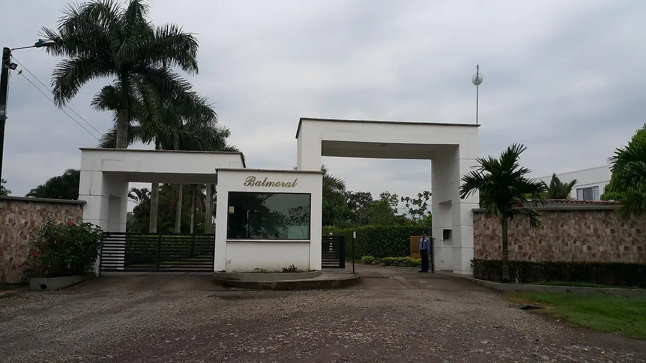 Rest House Villa Villavicencio 0*,